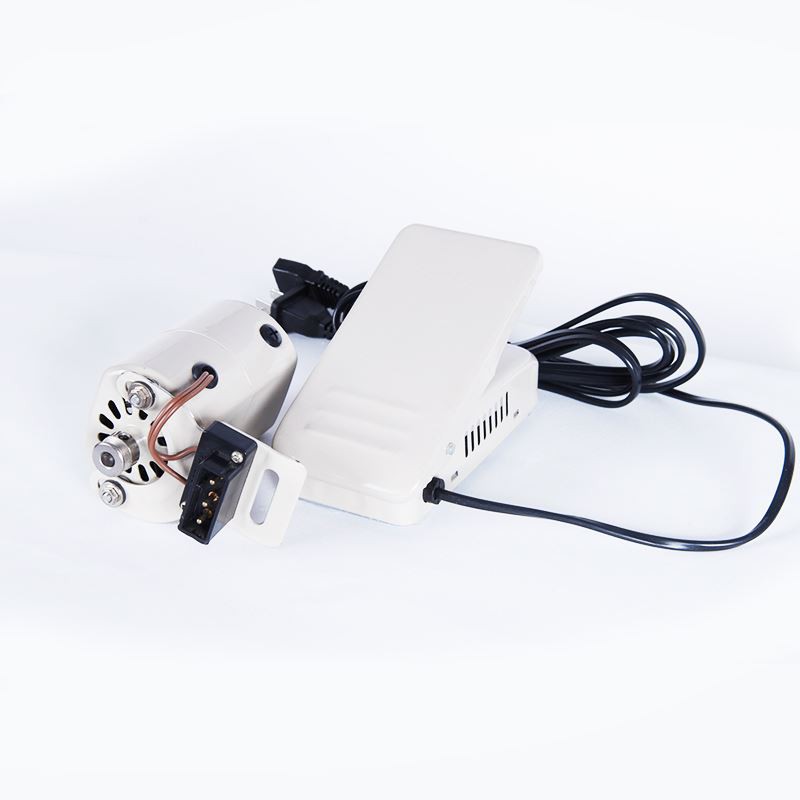 Modur Peiriant Gwnïo Mini gyda Pedal